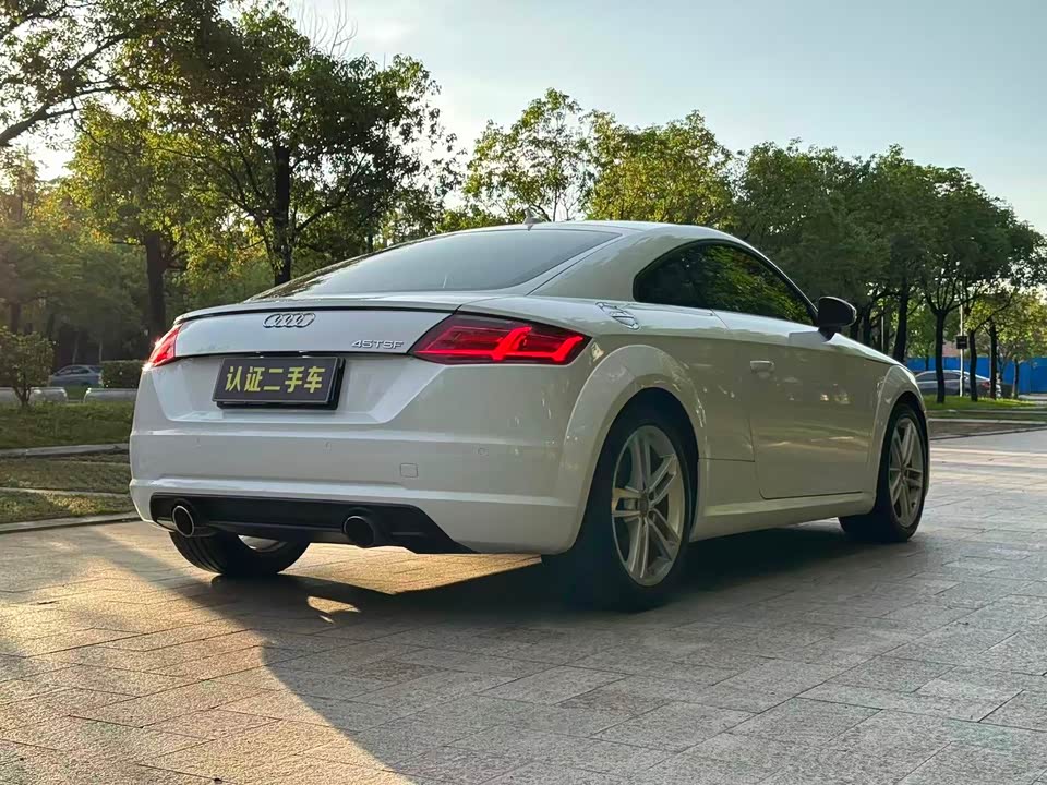 Audi TT