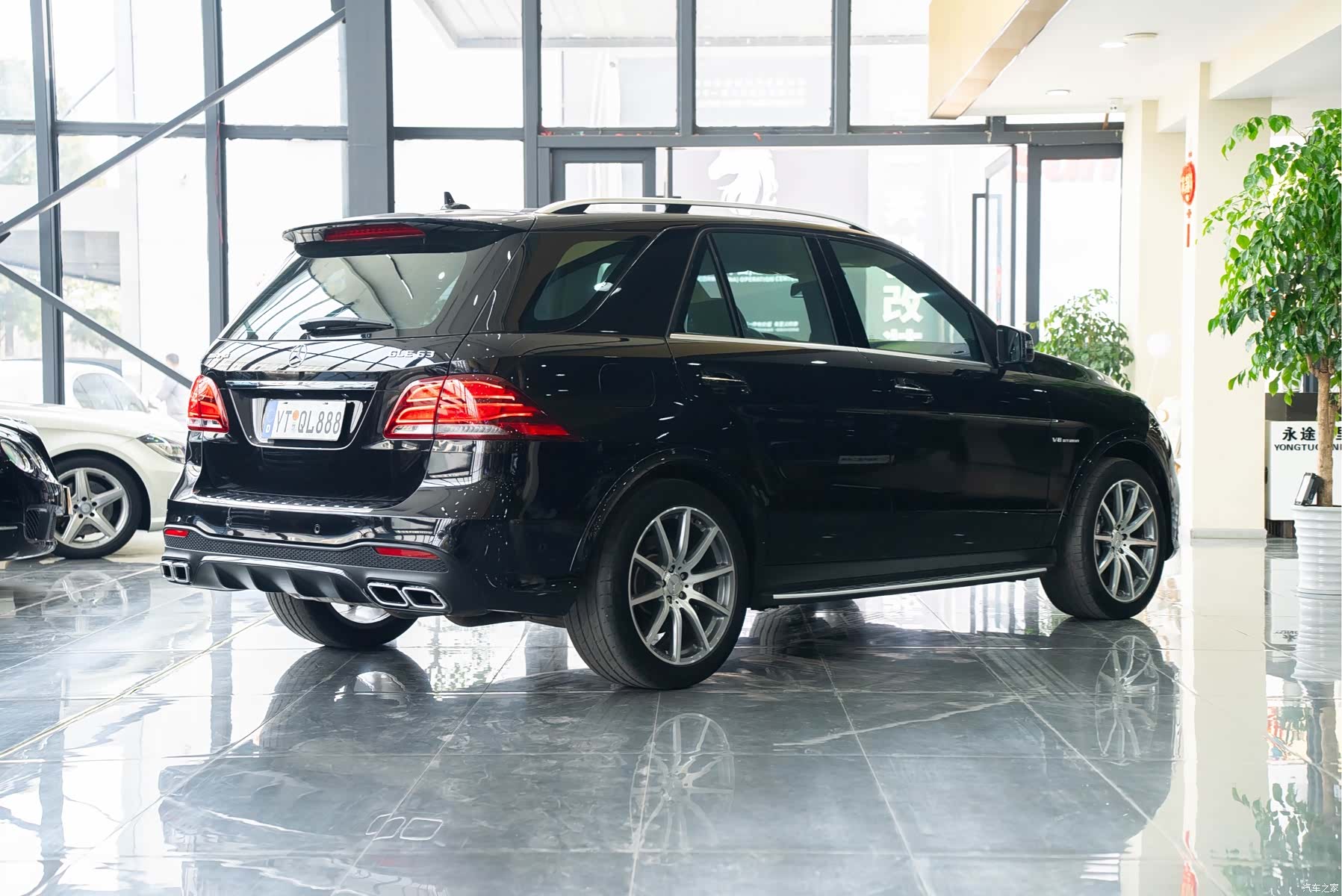 Mercedes-Benz GLE, 2019 4