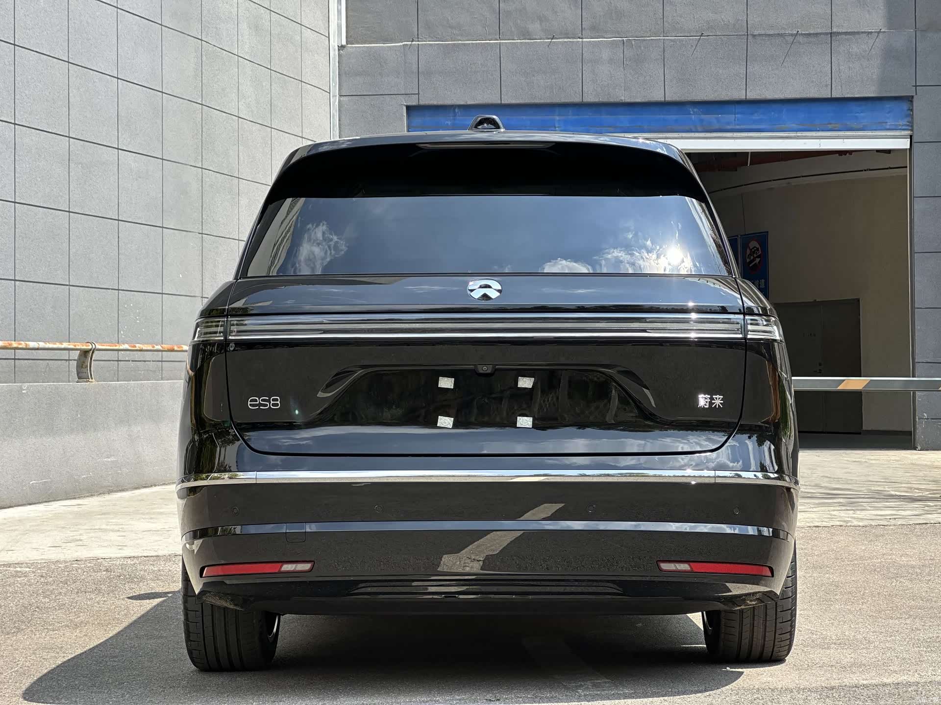 NIO ES8, 2026 4
