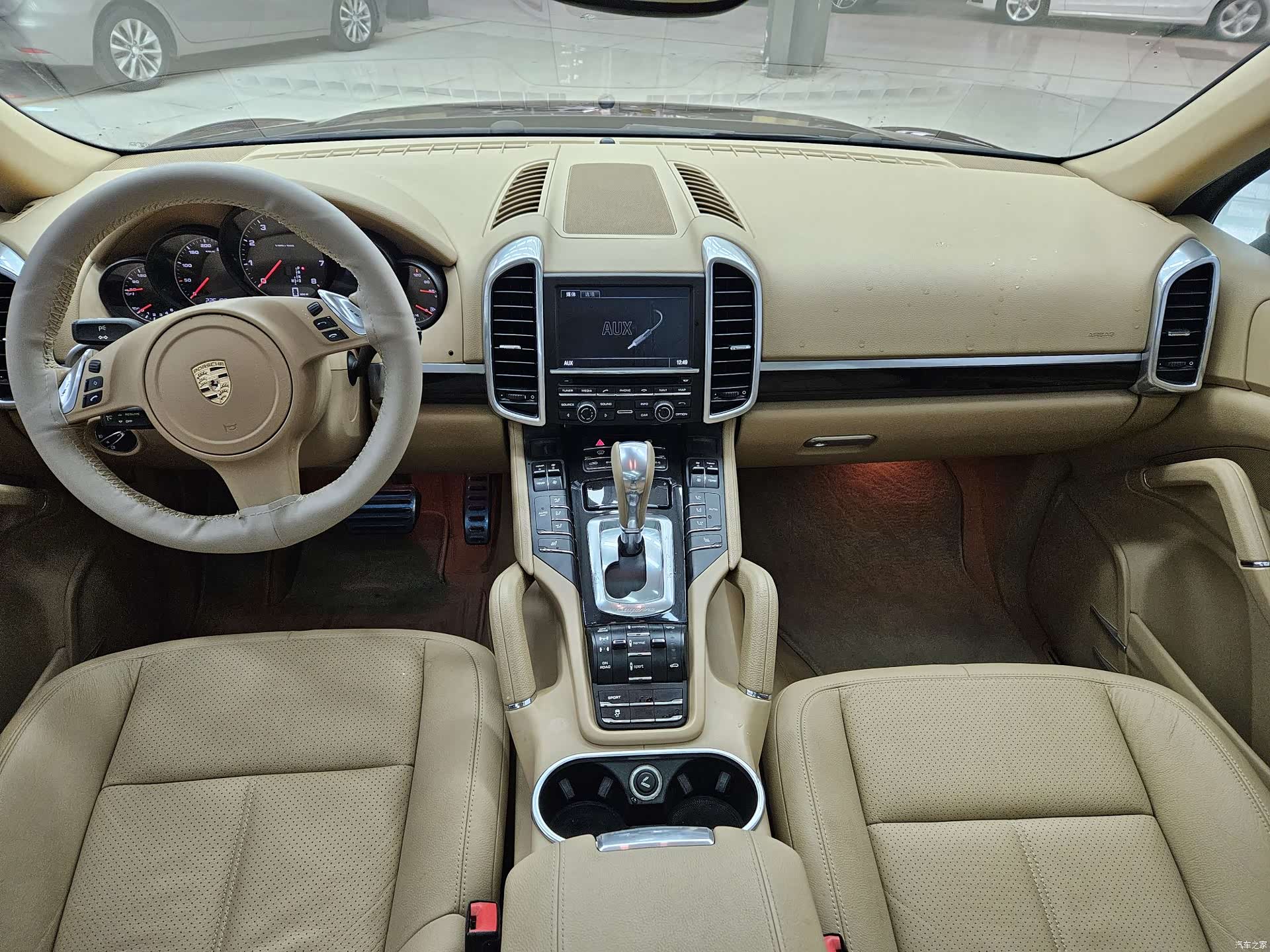 Porsche Cayenne, 2014 3