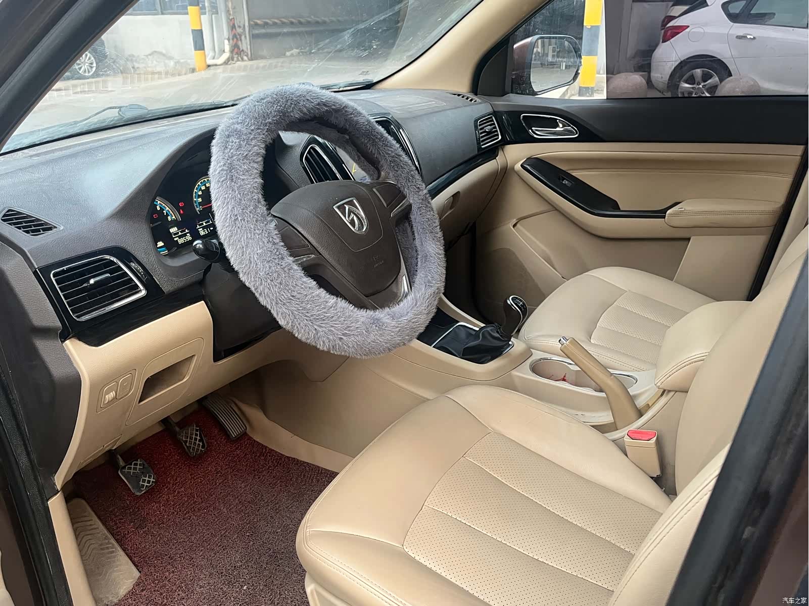 Wuling 730, 2015 7