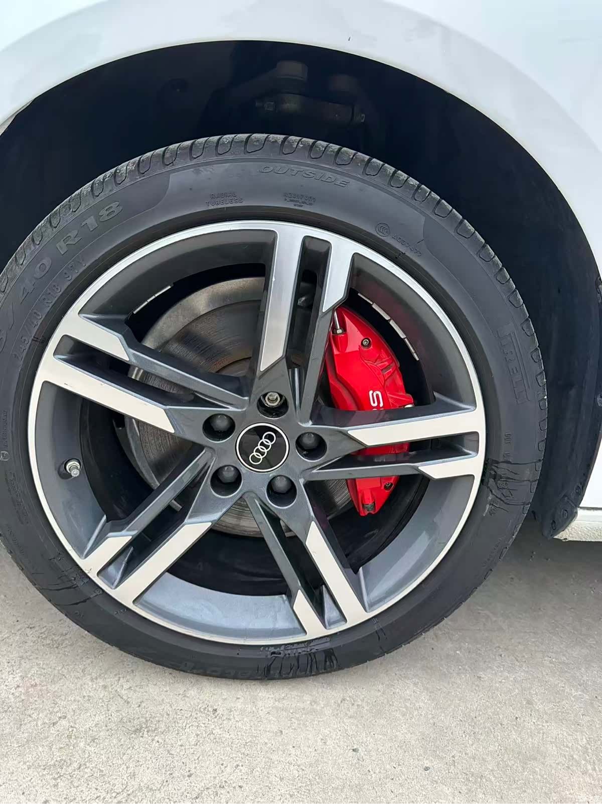 Audi A4L, 2022 11