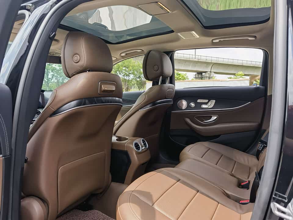 Mercedes-Benz E-class Mercedes-Benz E-class