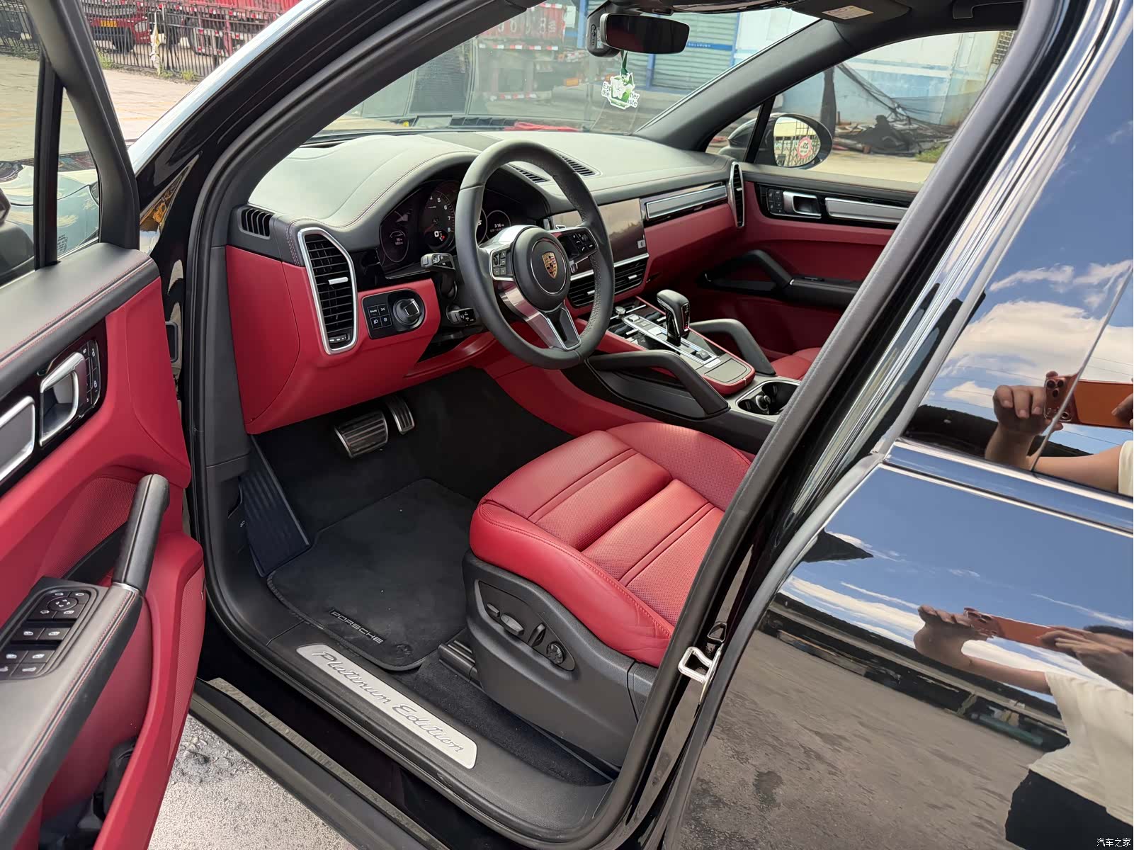 Porsche Cayenne, 2023 12
