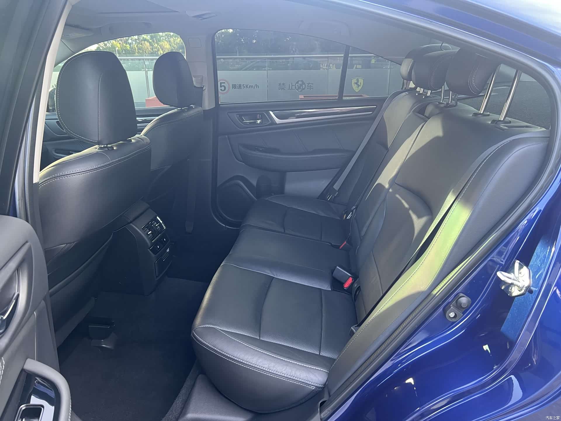 Subaru Legacy, 2017 11