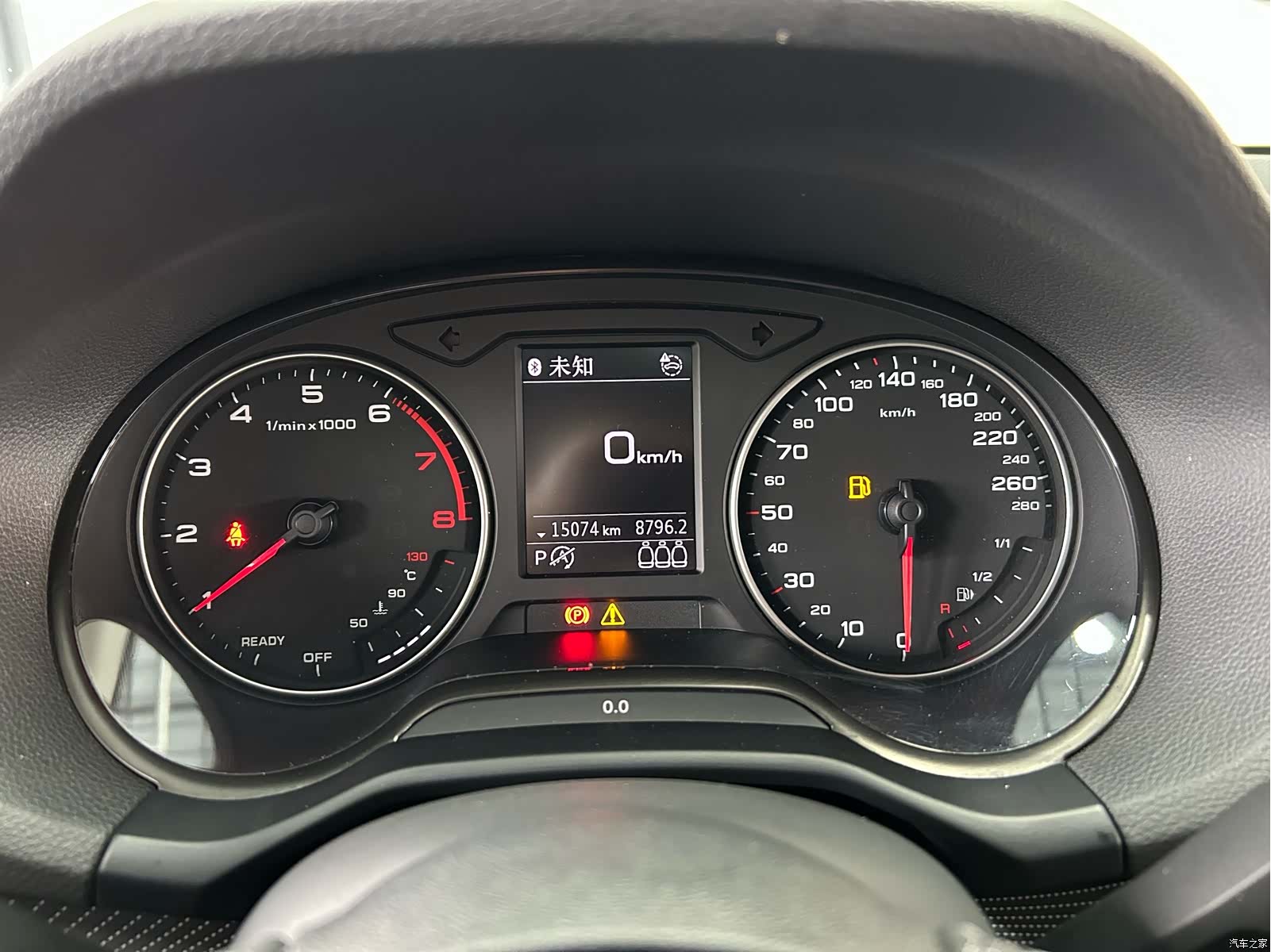 Audi Q2L, 2025 27