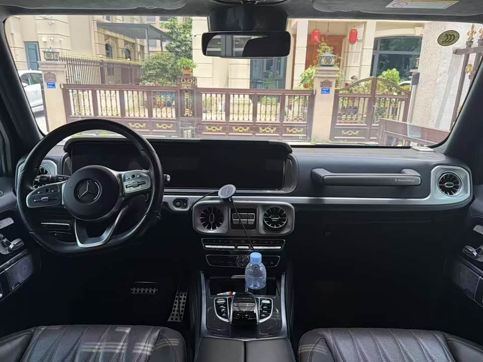 Mercedes-Benz G-class Mercedes-Benz G-class