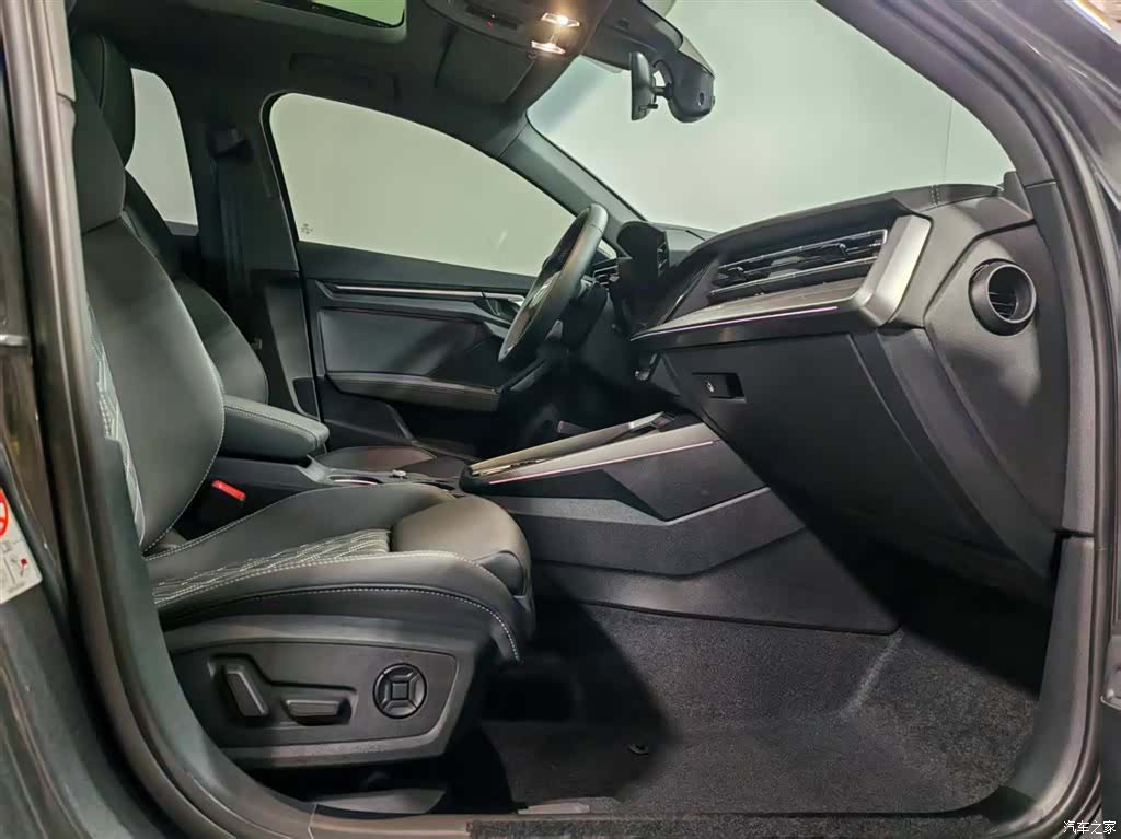 Audi Flying Spur, 2026 7