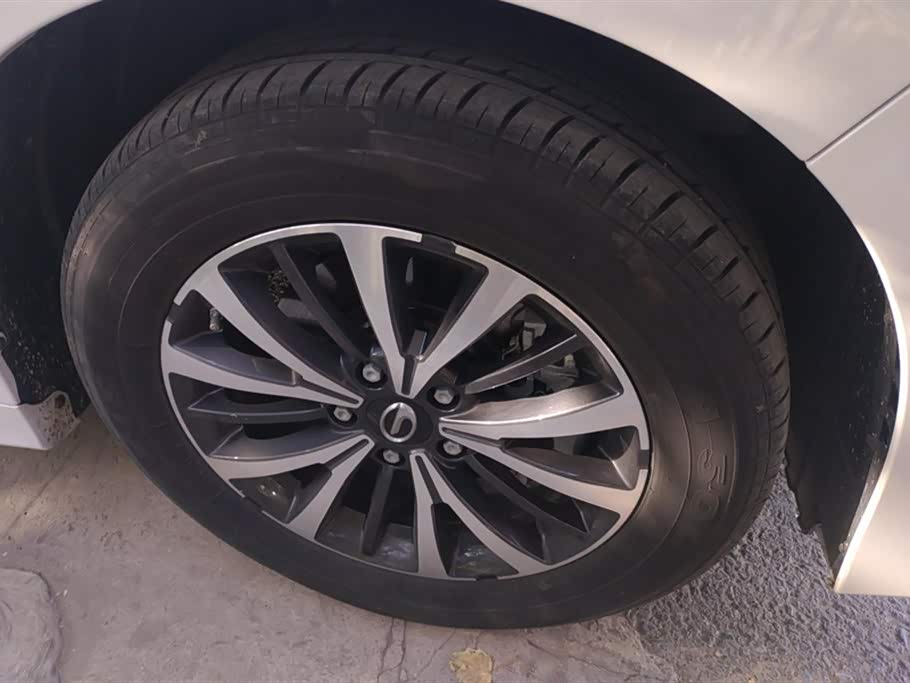 Trumpchi Trumpchi M8