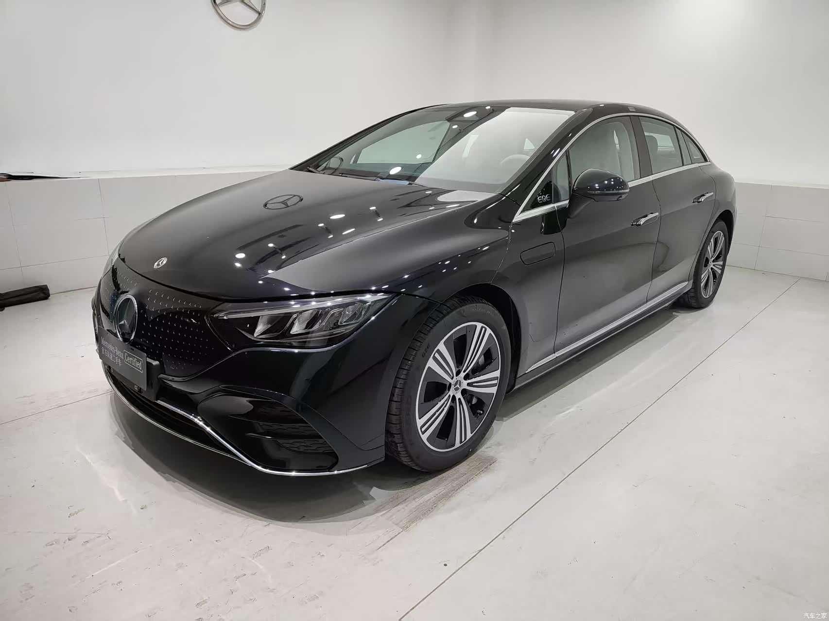 Mercedes-Benz EQE, 2025 1