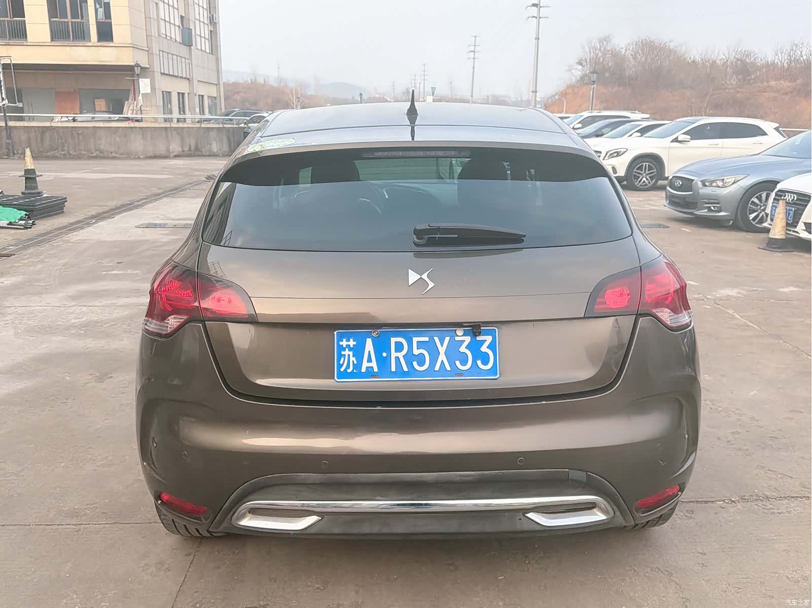 DS 4, 2014 16