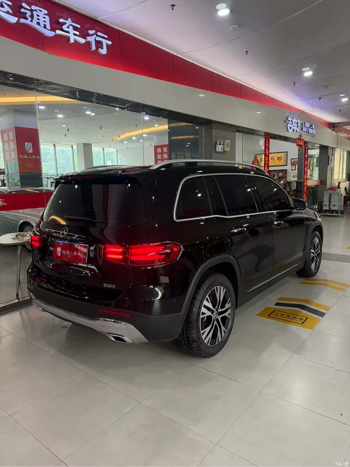 Mercedes-Benz GLB, 2025 4