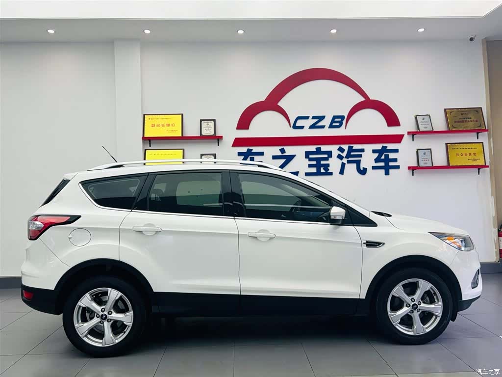 Ford Kuga, 2017 8