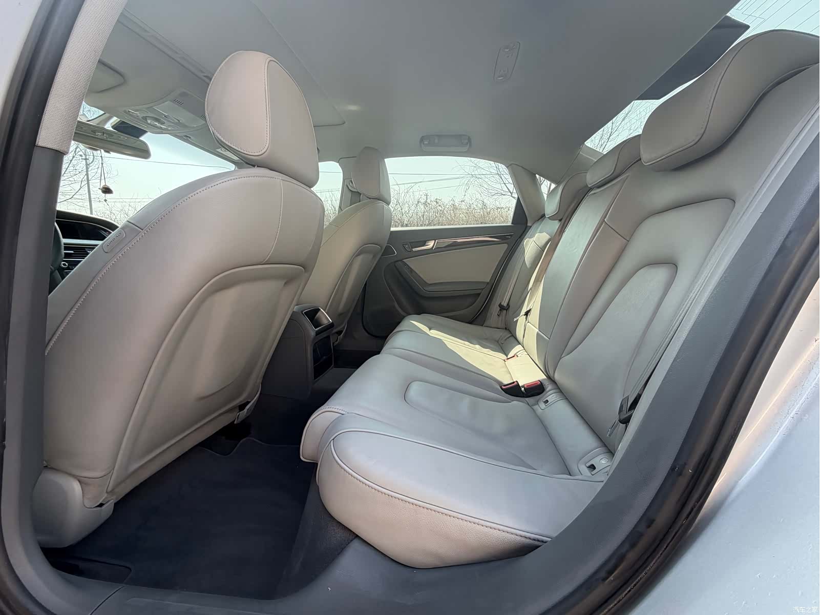 Audi A4L, 2014 10