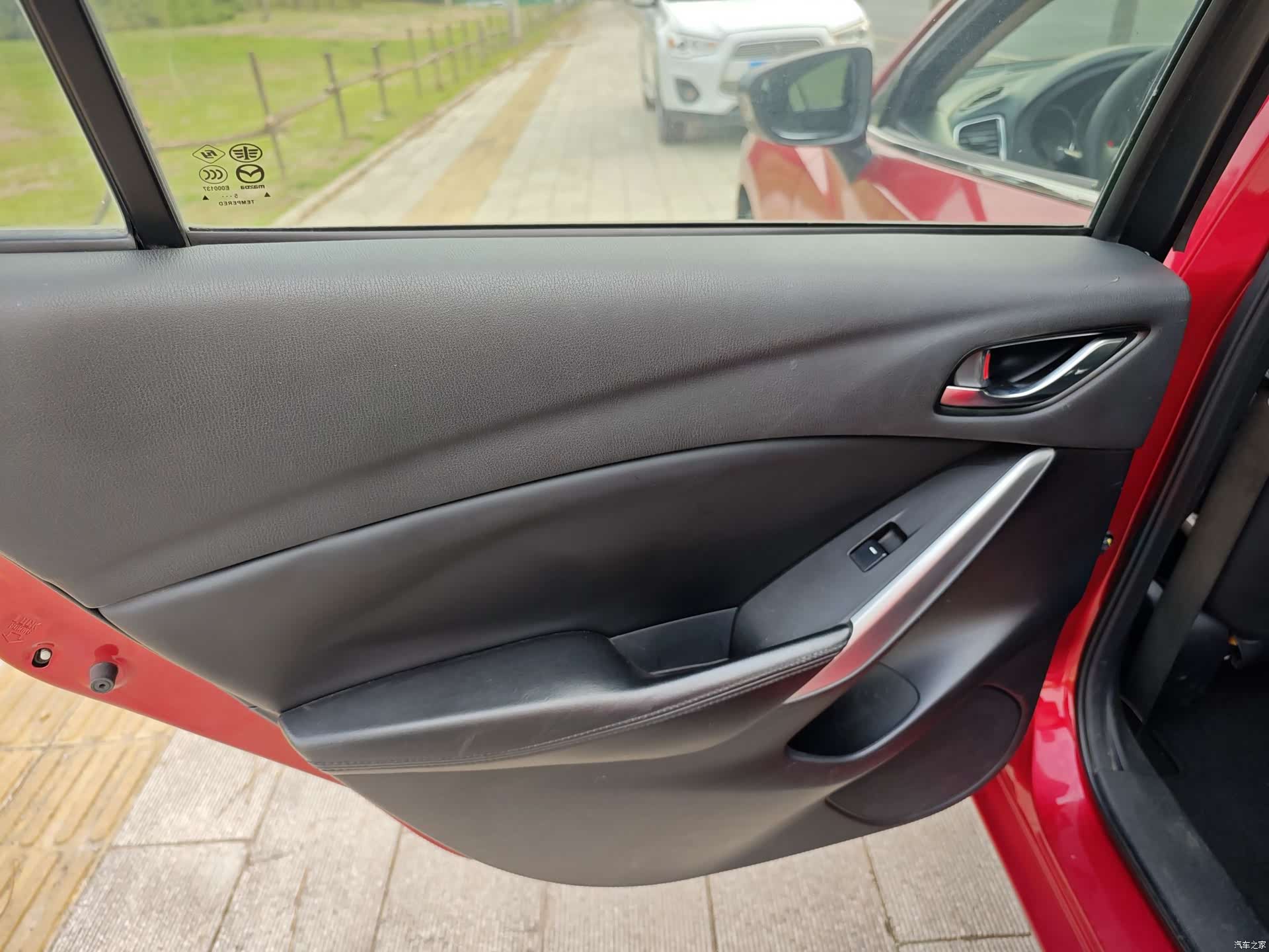 Mazda Atenza, 2016 13