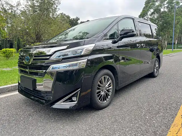 Toyota Vellfire 2021 — купить из Китая под заказ