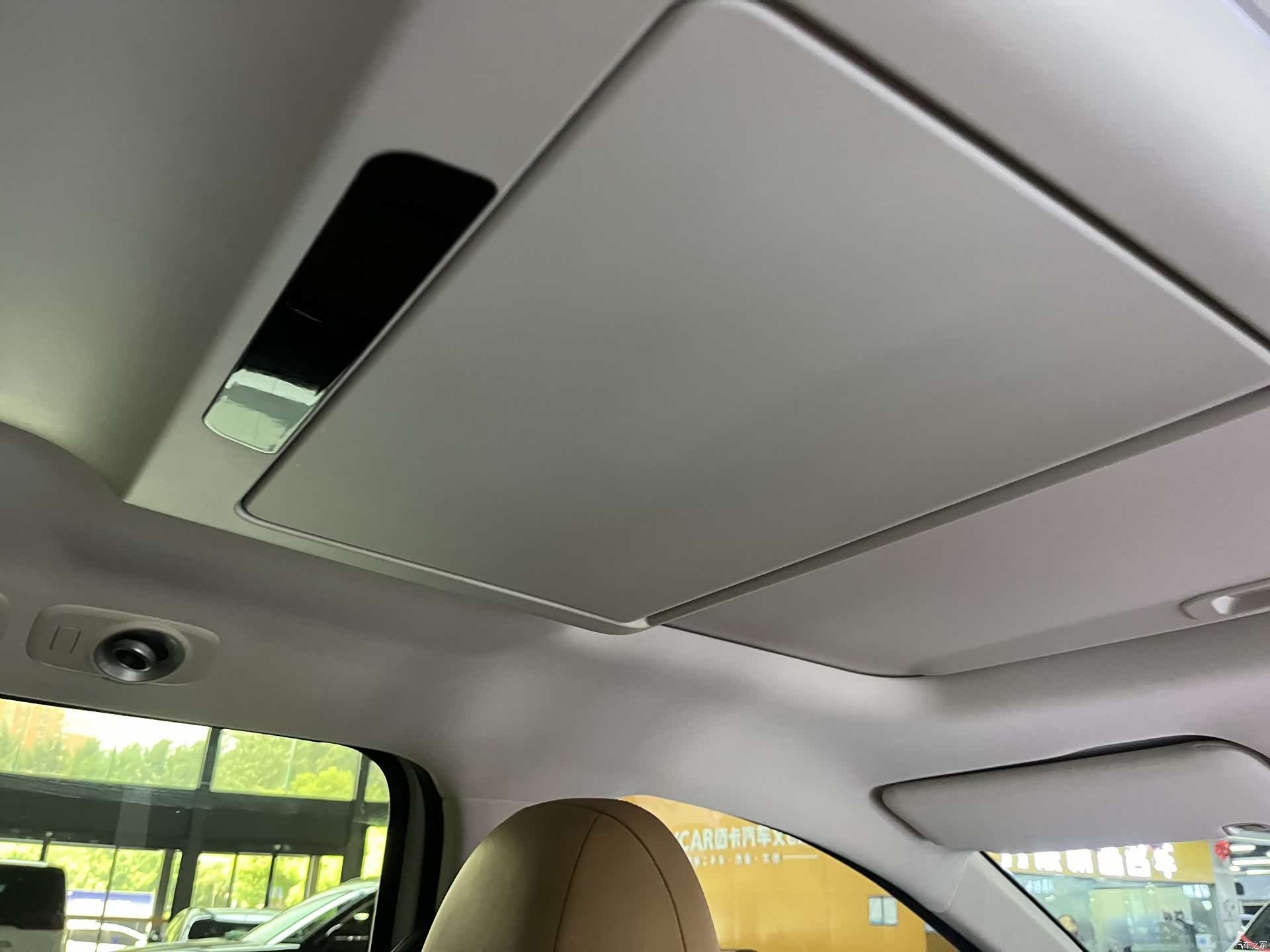 Trumpchi E8, 2024 13