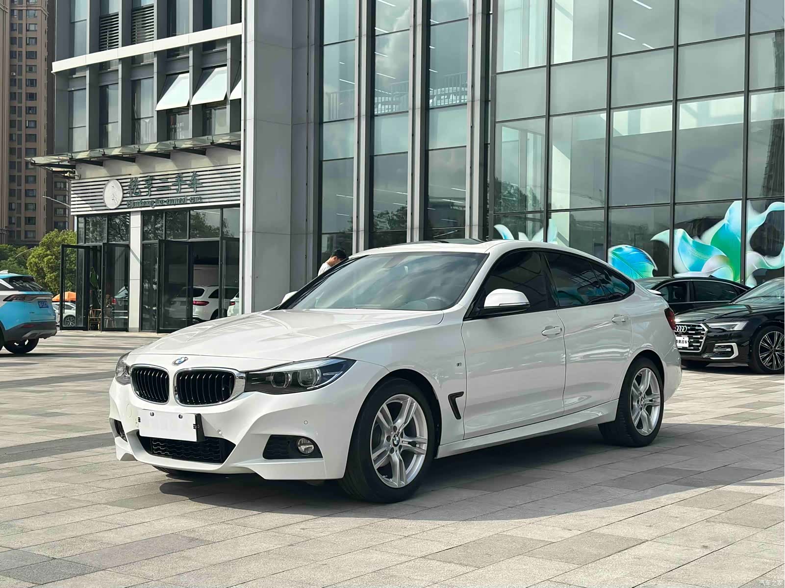BMW 3 Series, 2019 1