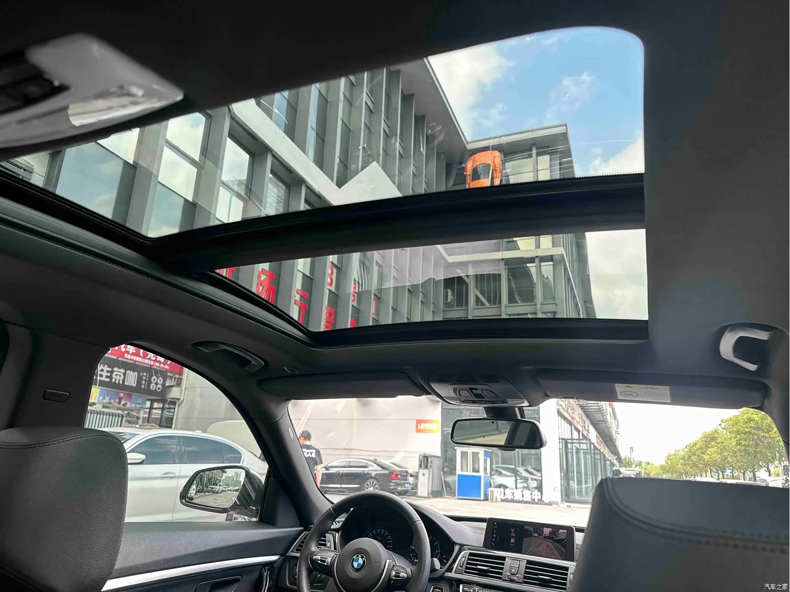 BMW 3 Series, 2019 28