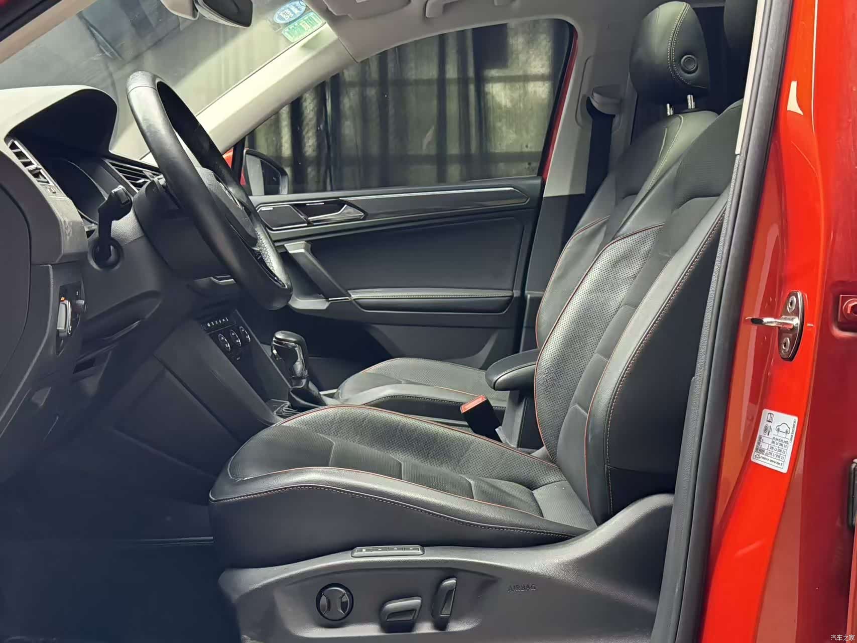 Volkswagen Tiguan L, 2017 все фото