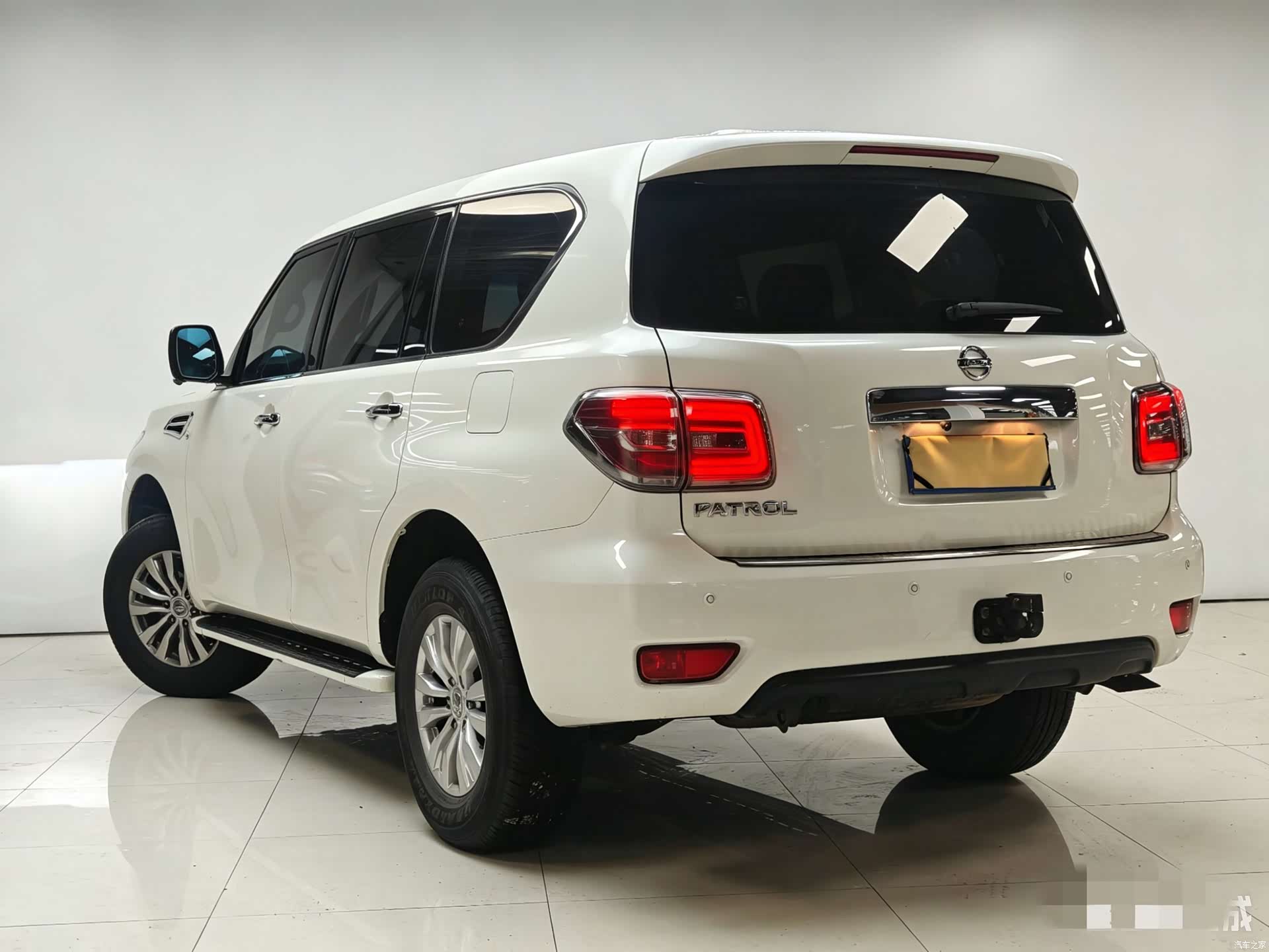 Nissan Patrol, 2017 15