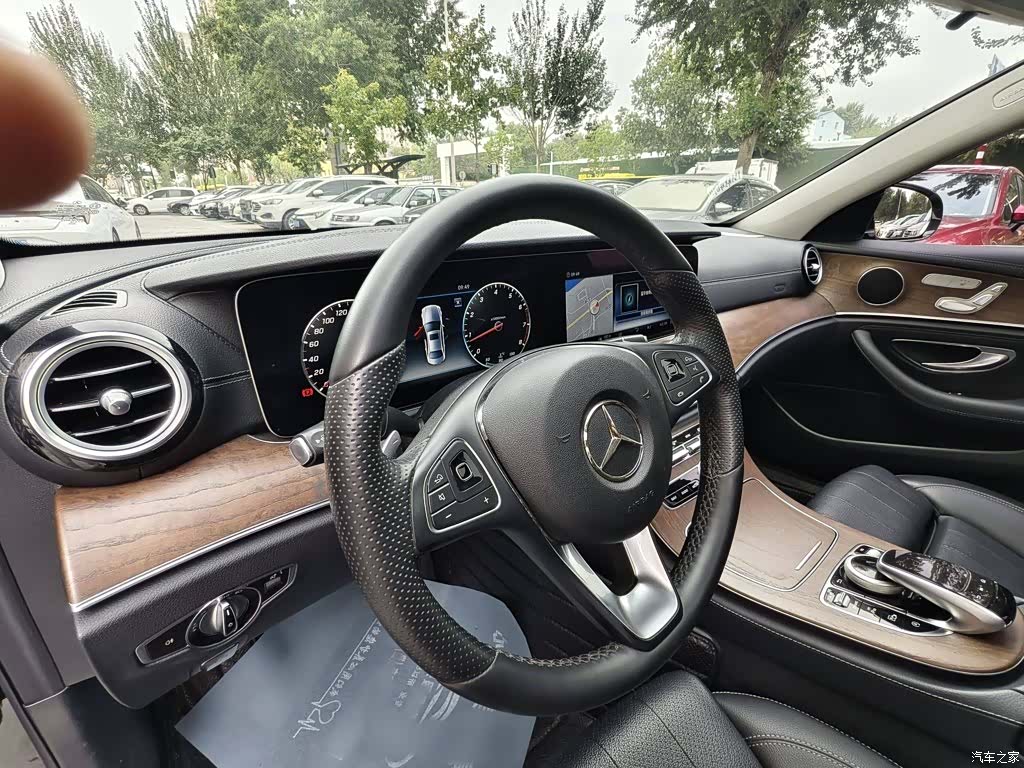 Mercedes-Benz E-Class, 2018 18