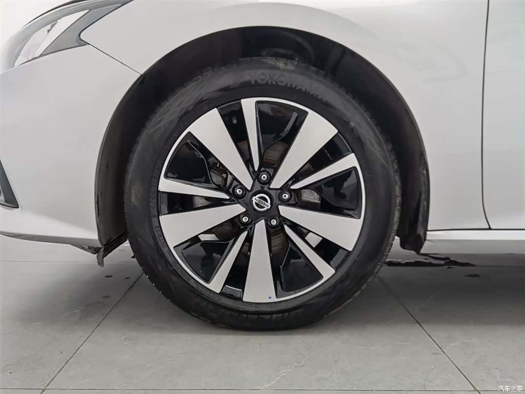 Nissan Teana, 2022 17