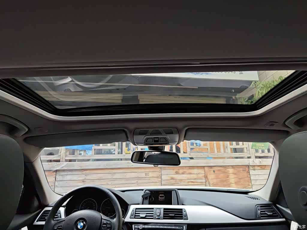 BMW 3 Series, 2016 18