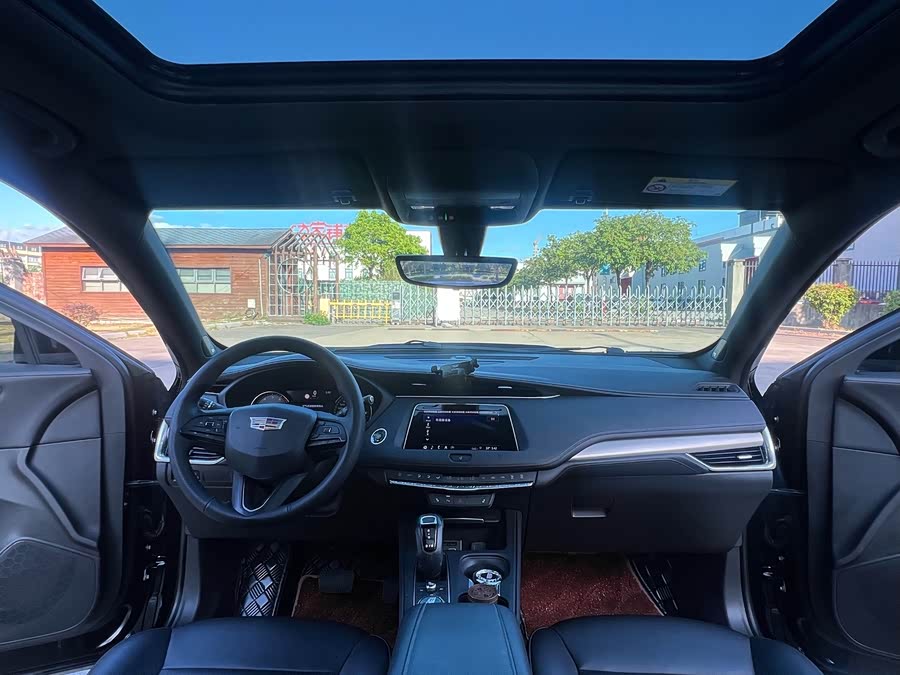Cadillac XT4 2019, фото 5