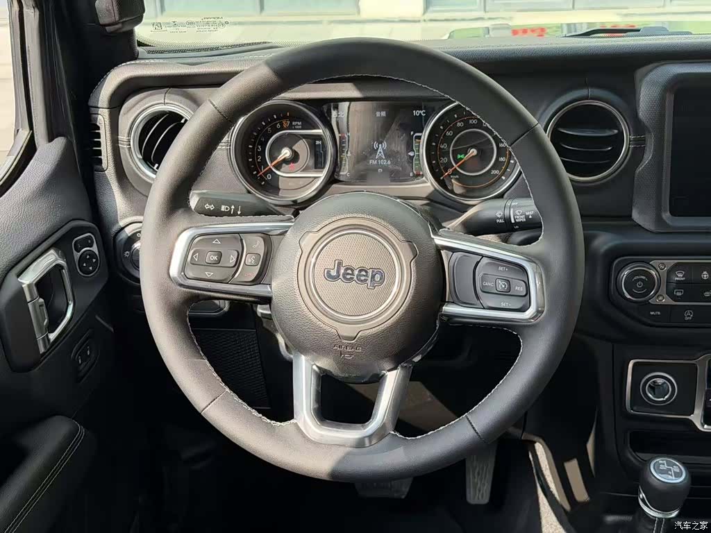 Jeep Gladiator, 2023 3