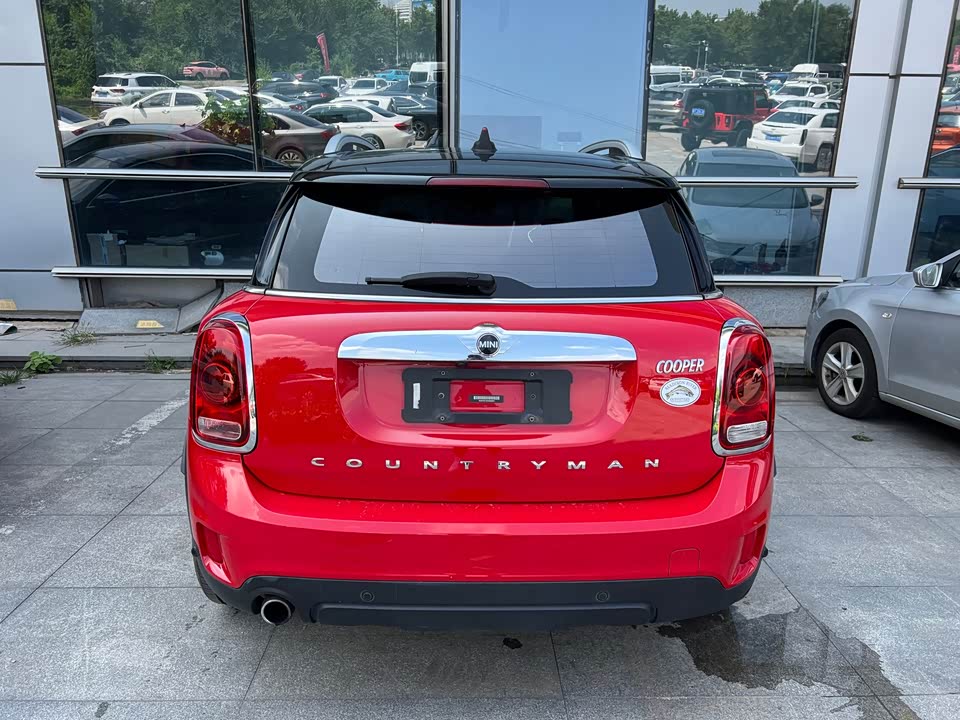 MINI COUNTRYMAN