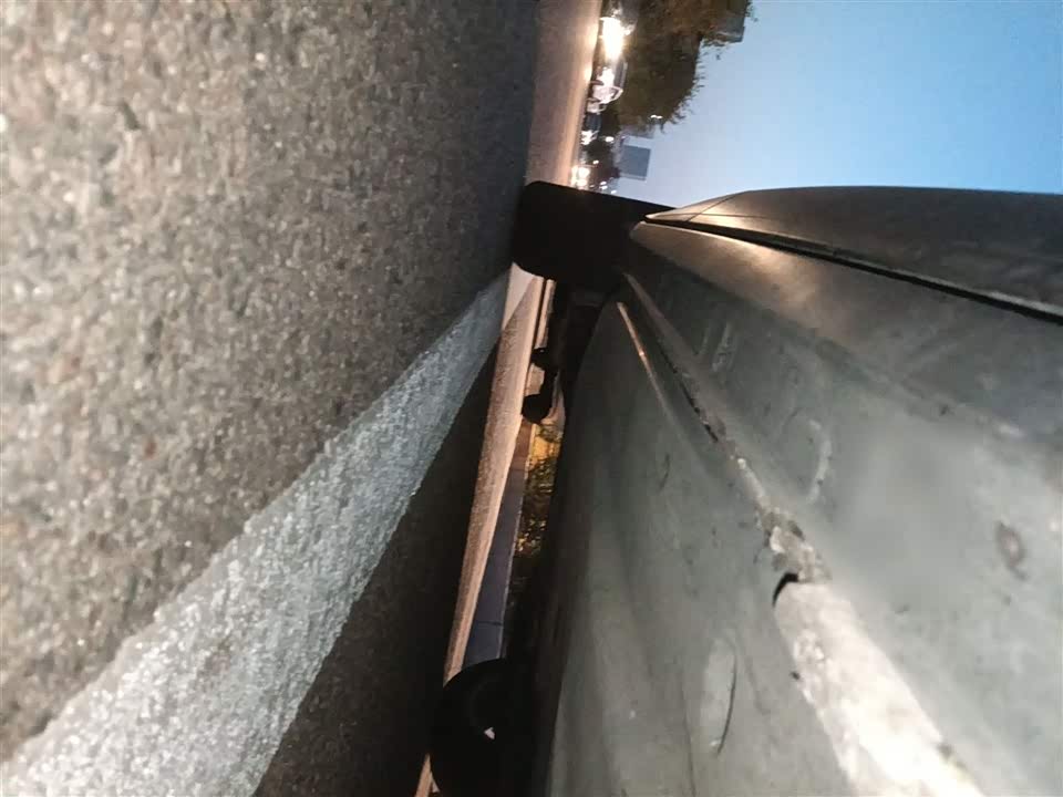 Volkswagen T-ROC exploring Songs