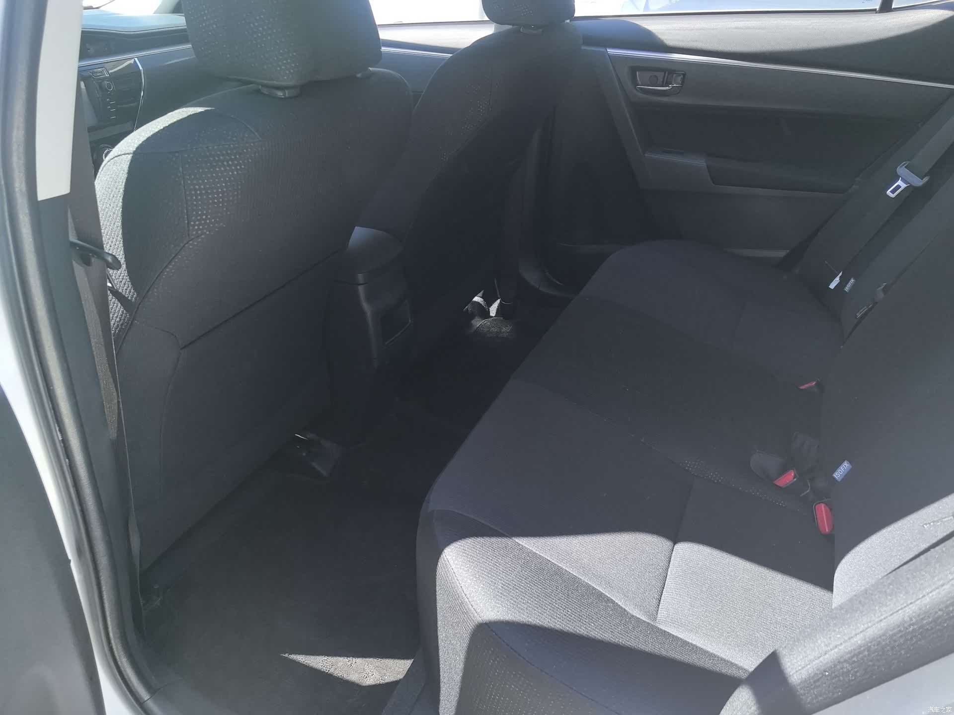 Toyota Corolla, 2017 все фото