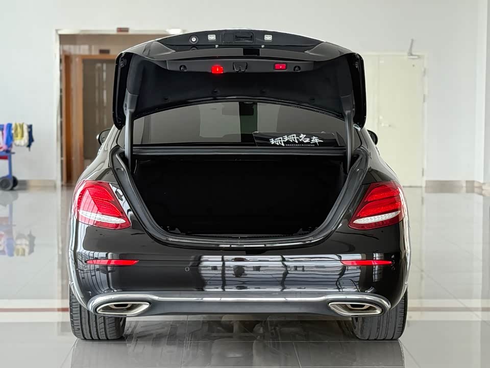 Mercedes-Benz E-class Mercedes-Benz E-class