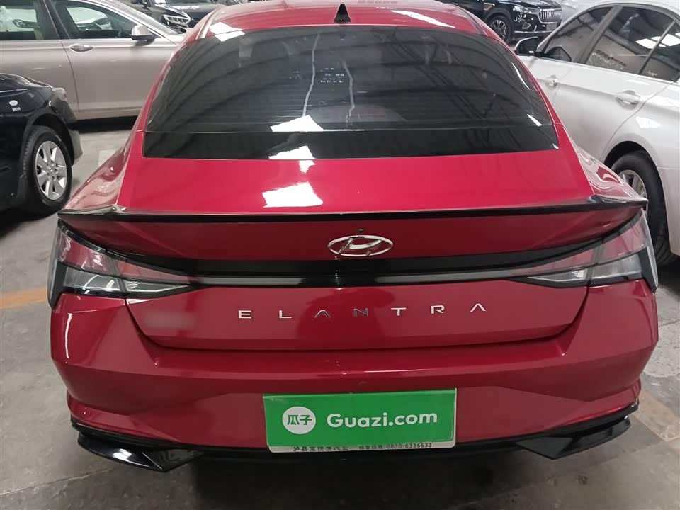 Hyundai Elantra