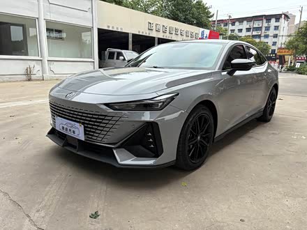 �������ֳ���UNI-V 2022�� 1.5T �����