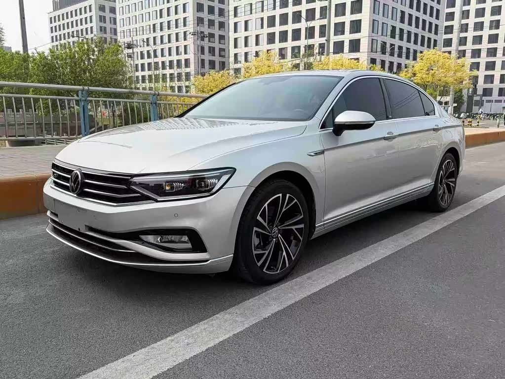 Volkswagen Magotan 2021 330TSI DSG 30