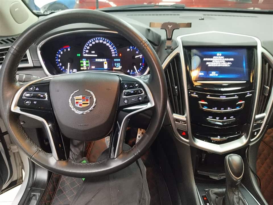 Cadillac SRX