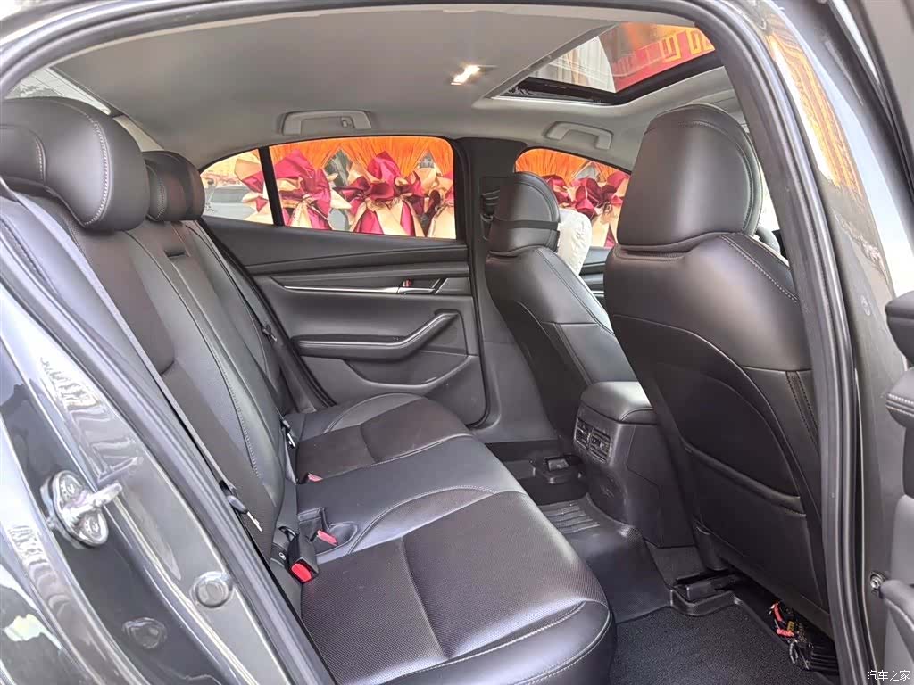Mazda Mazda3, 2021 8