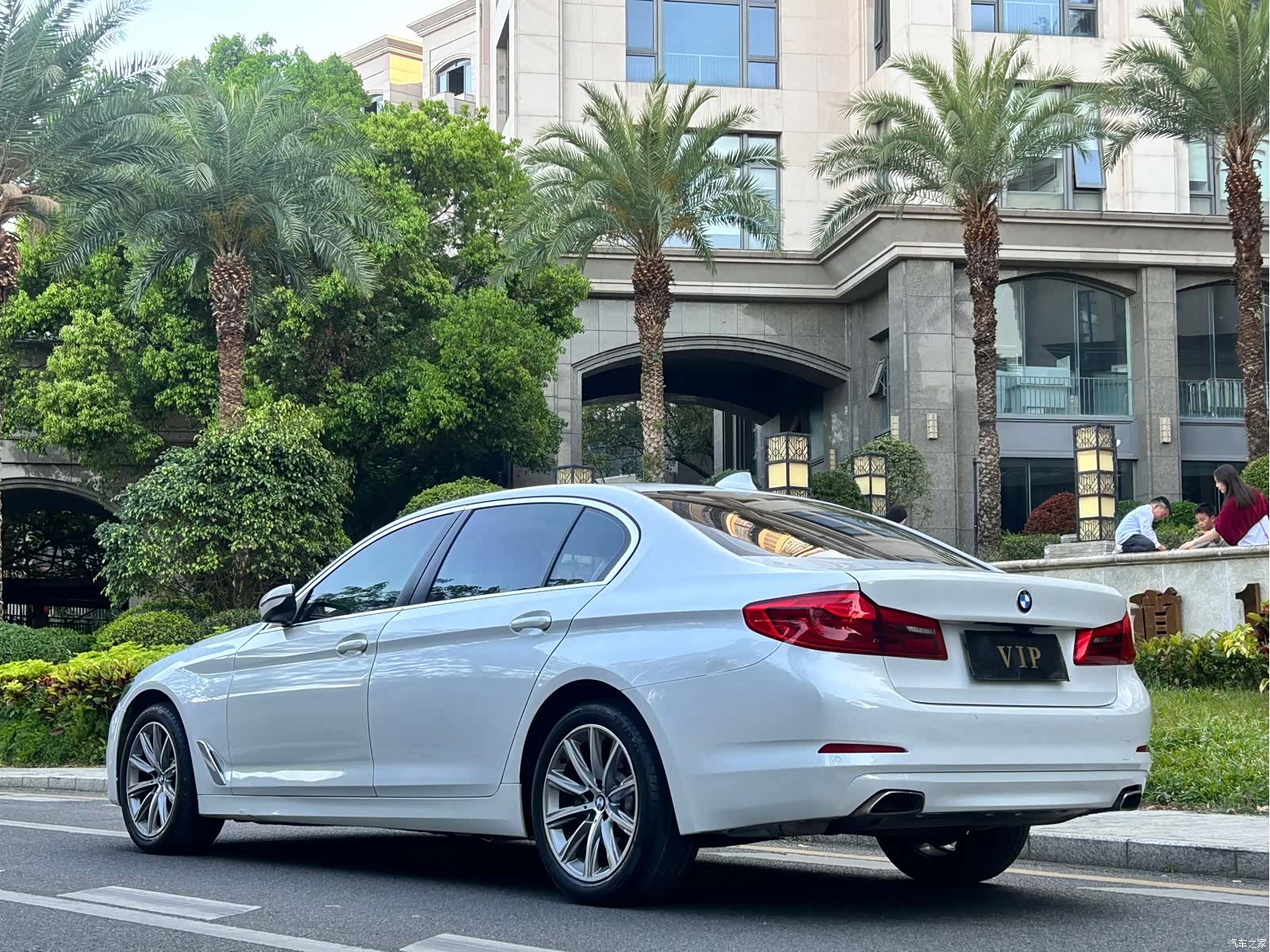 BMW 5 Series, 2017 все фото