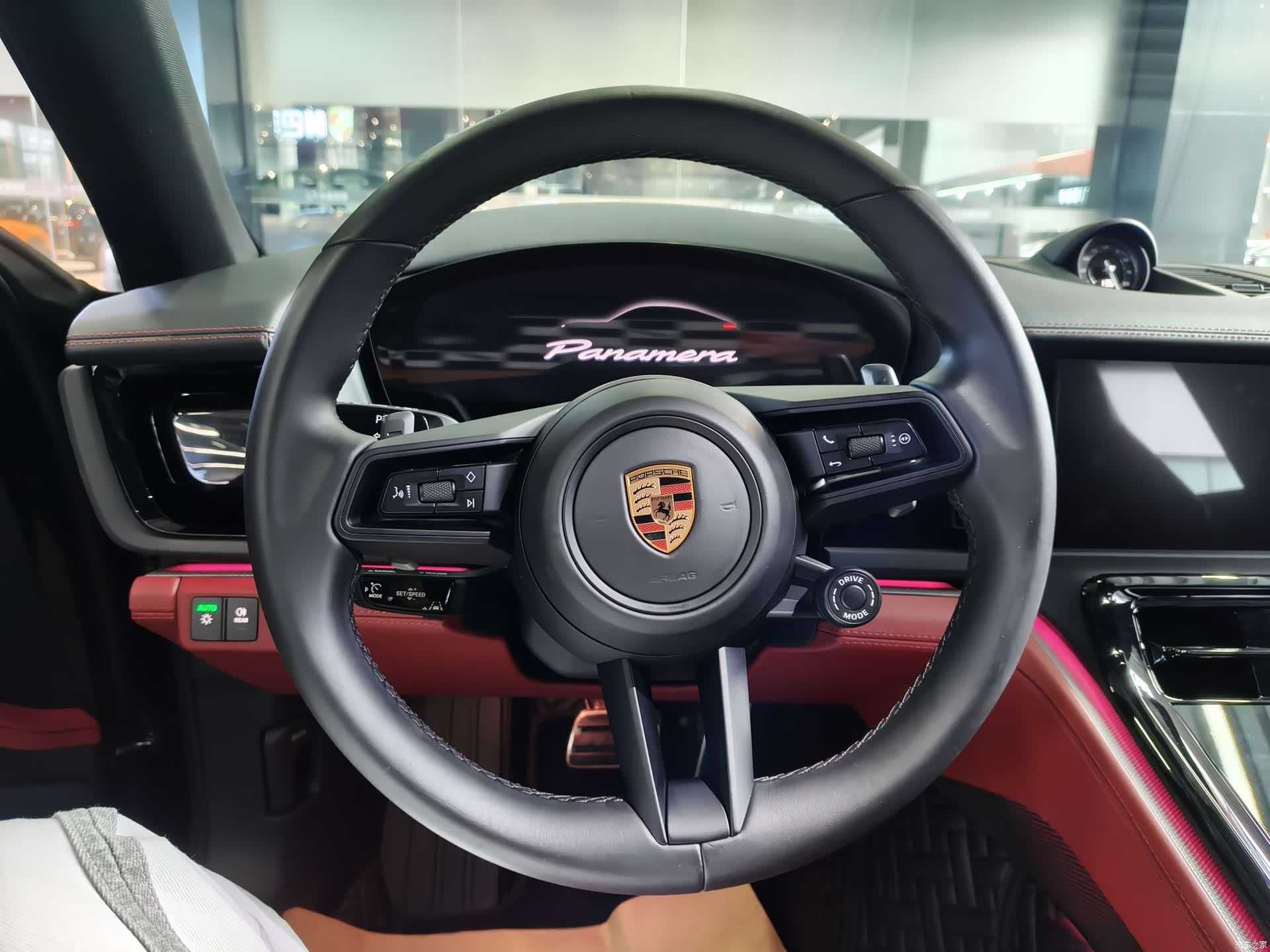 Porsche Panamera, 2024 10