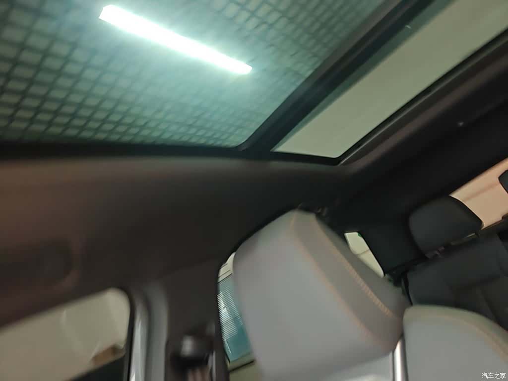 Audi Q4 e-tron, 2023 18