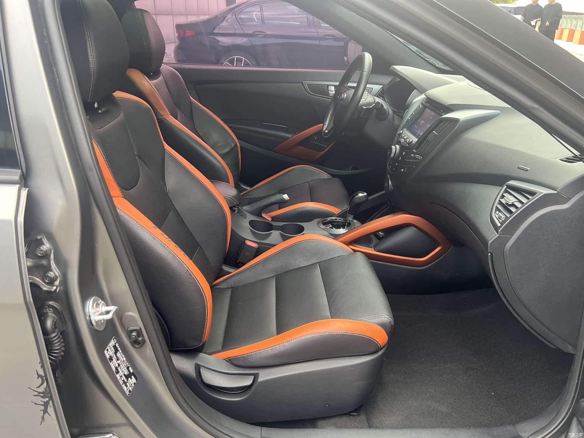 Hyundai Veloster, 2017 6