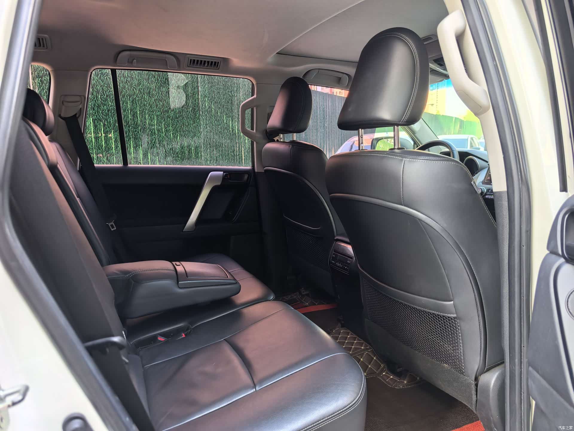 Toyota Prado, 2016 17
