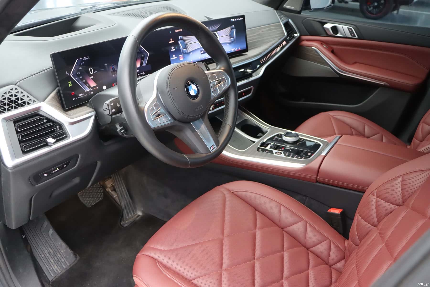 BMW X5, 2025 9