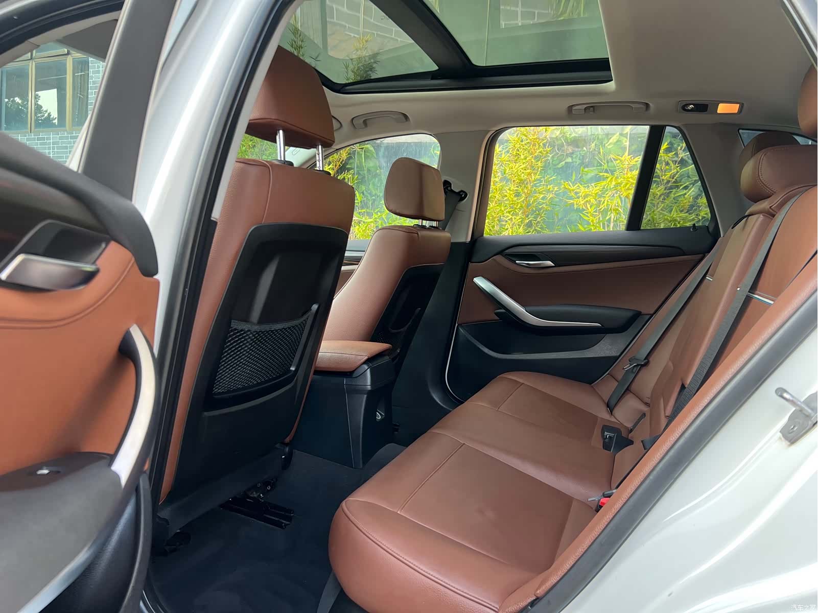 BMW X1, 2015 14