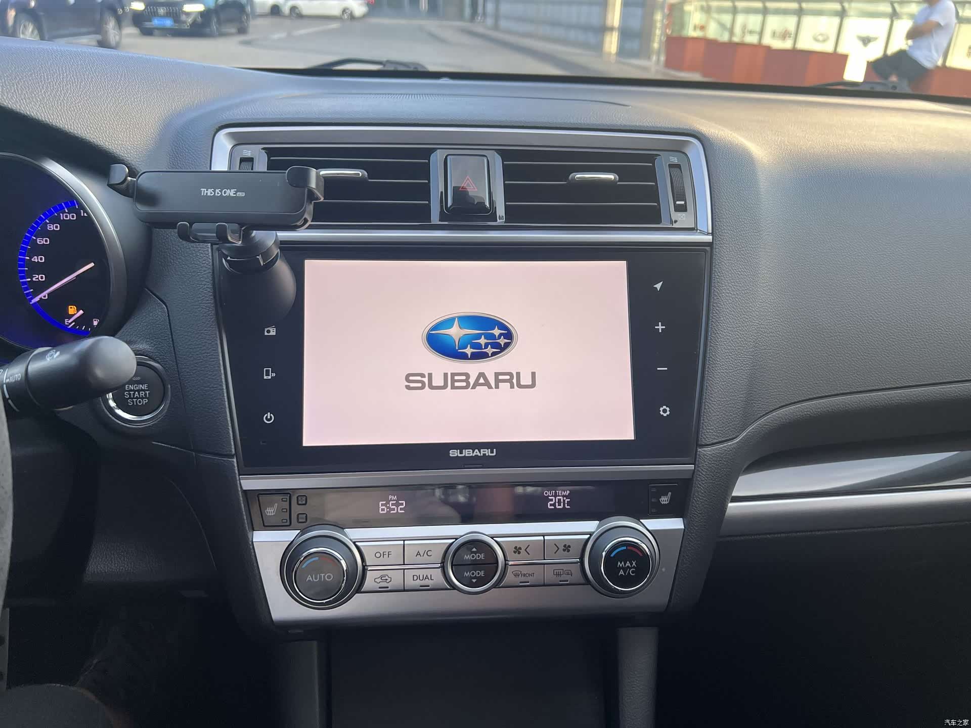 Subaru Legacy, 2017 18