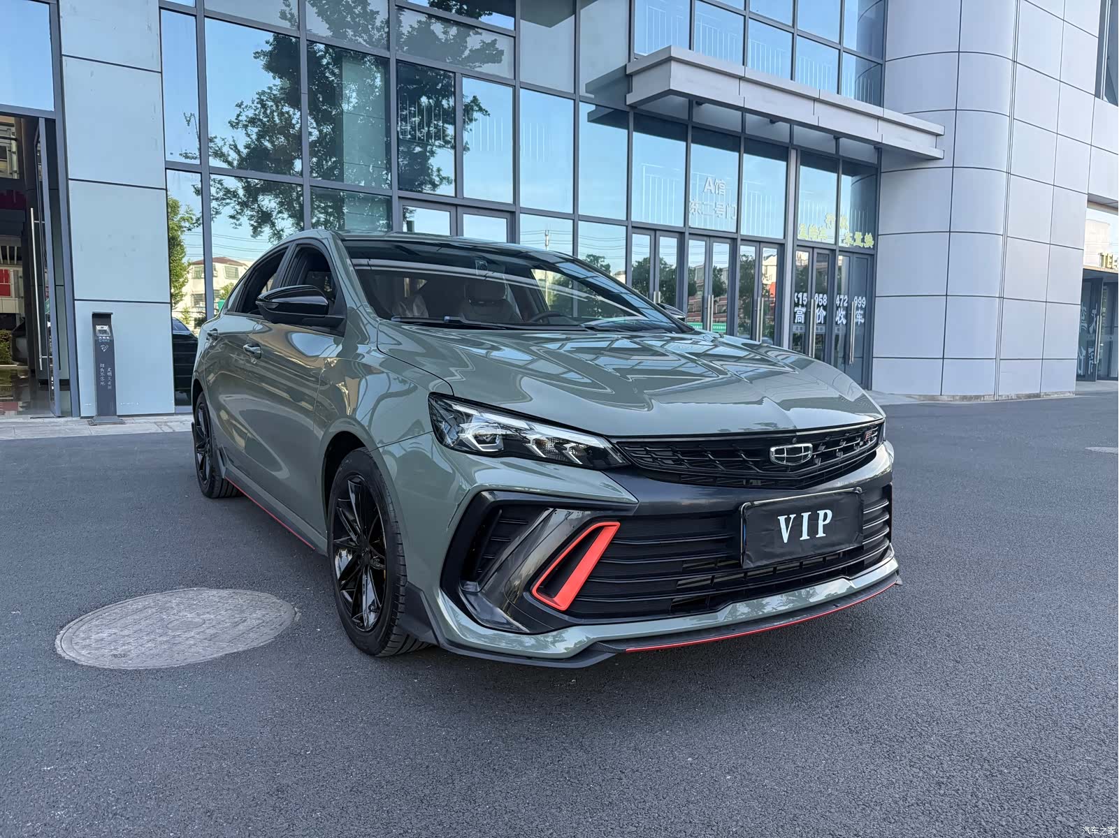 Geely Binray, 2022 3
