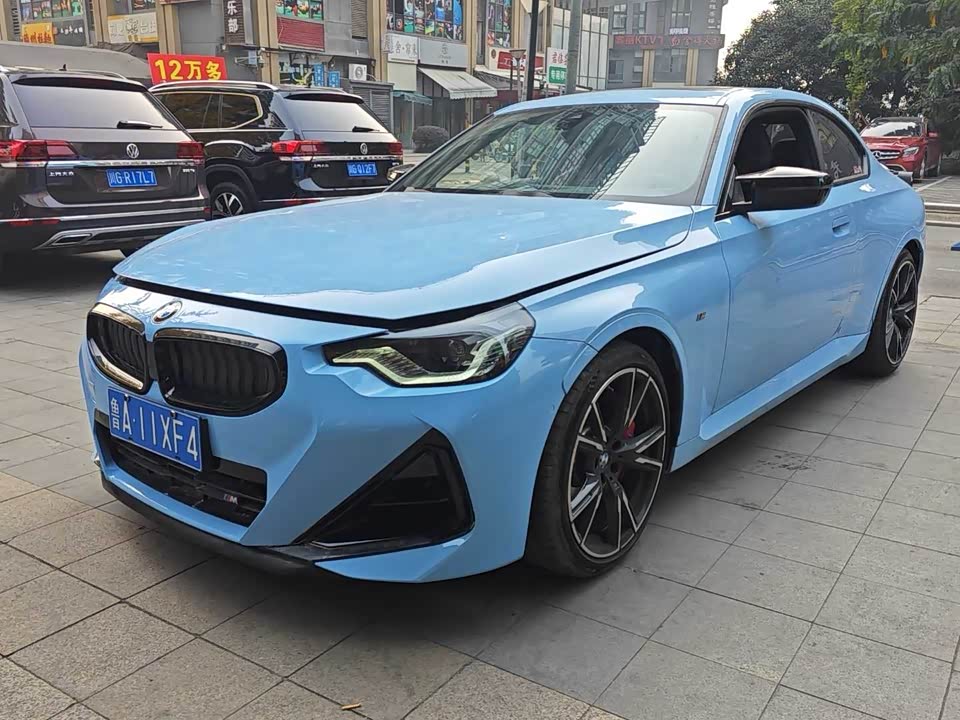 BMW M240i