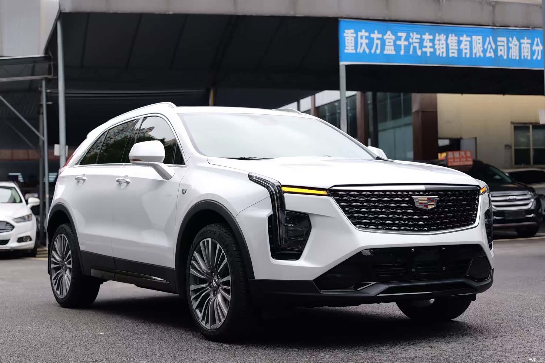 Cadillac XT4, 2023 3